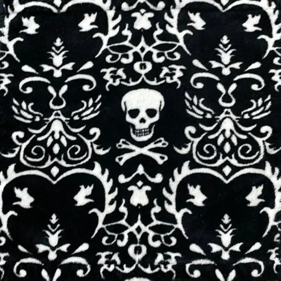 ISO: Betsey Johnson 12" "Damask Skull" Face/Hand Towel (Black) - Picture 1 of 2